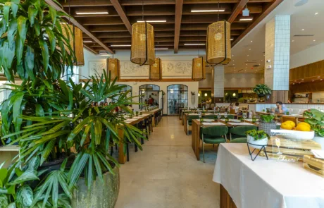 Sixty Vines restaurant at Miami Worldcenter