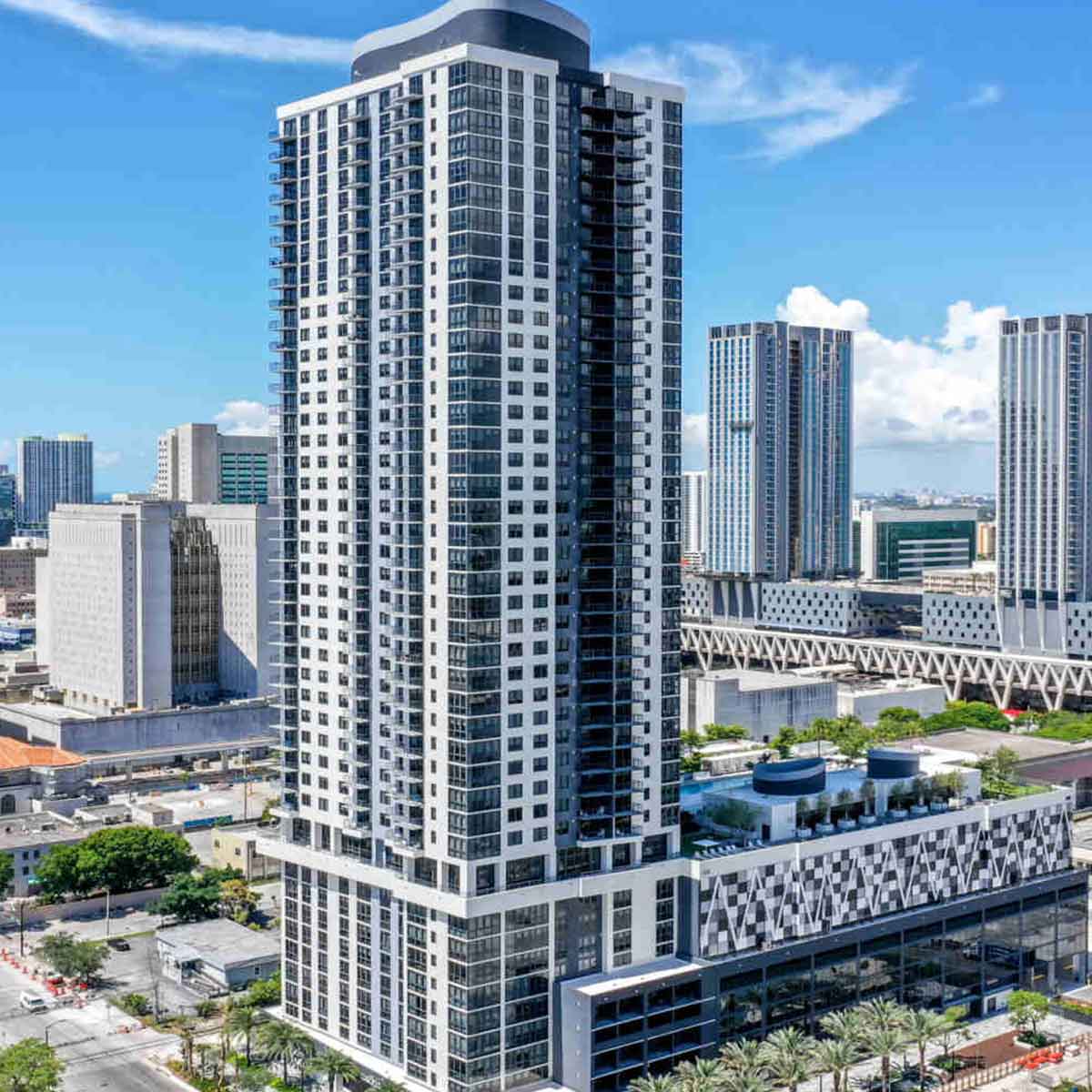 Caoba Miami Worldcenter Apartments, Florida International University