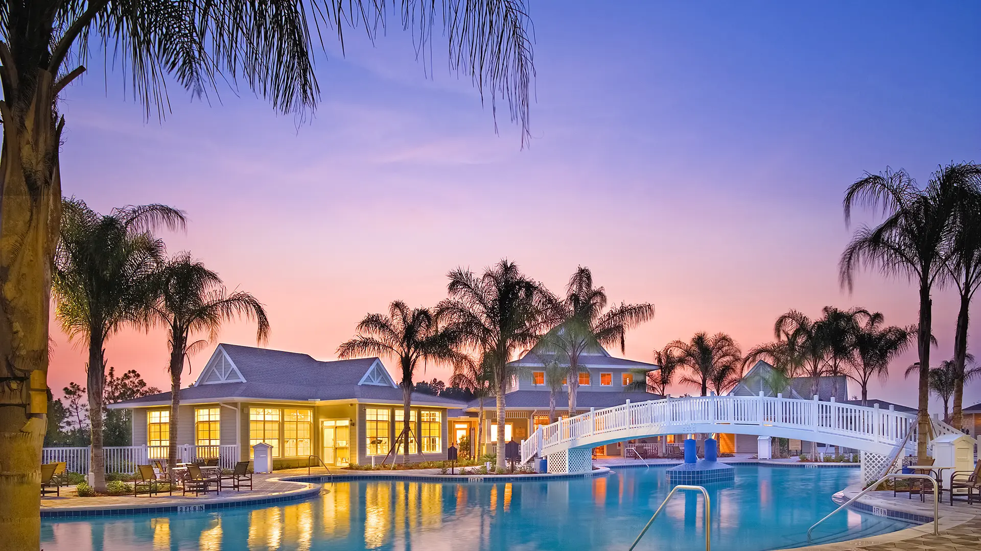 Live Oak Preserve community pool and clubhouse
